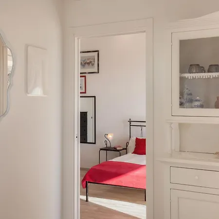White In Marciaga Di Appartement Costermano